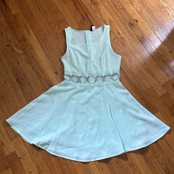 Mint Green Fit and Flare Skater Dress Lace Floral Crochet Sheer Midriff - Picture 1 of 5